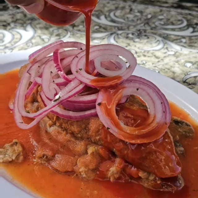 Torta Ahogada.